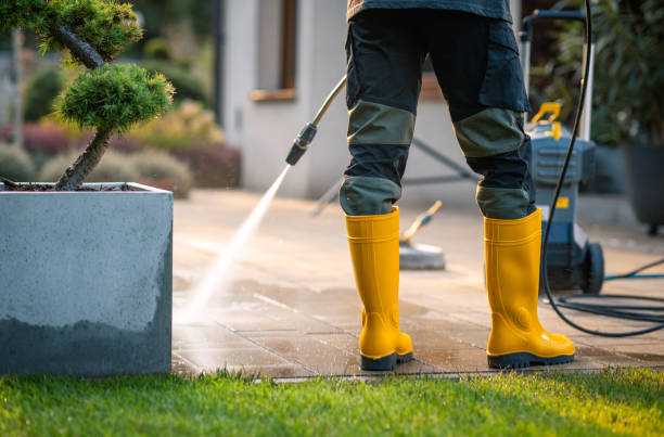 Why Choose Our Certified Pressure Washing Experts for Your Project Needs in Algona, WA?